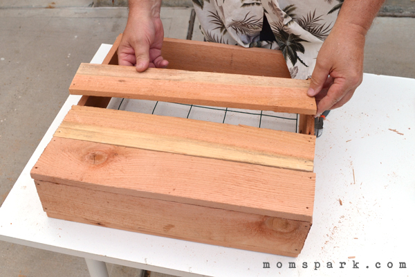 DIY Cedar Pallet Succulent Planter