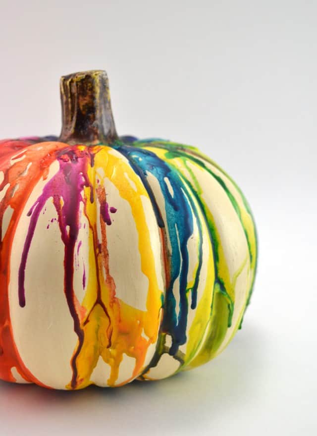 DIY Fall Halloween Melted Crayon Pumpkin Craft