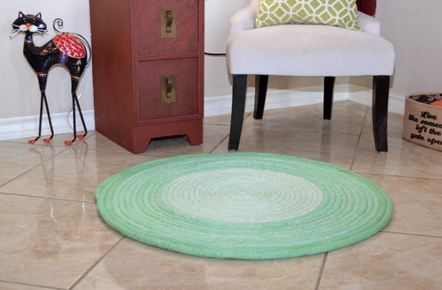 DIY Ombre Cotton Piping Rug