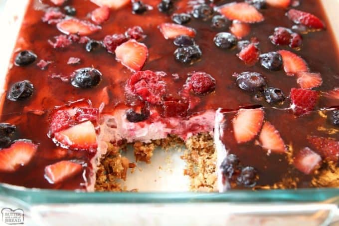 Berry Jello Pretzel Salad