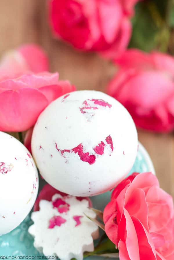 Rose Milk Bath Bomb 