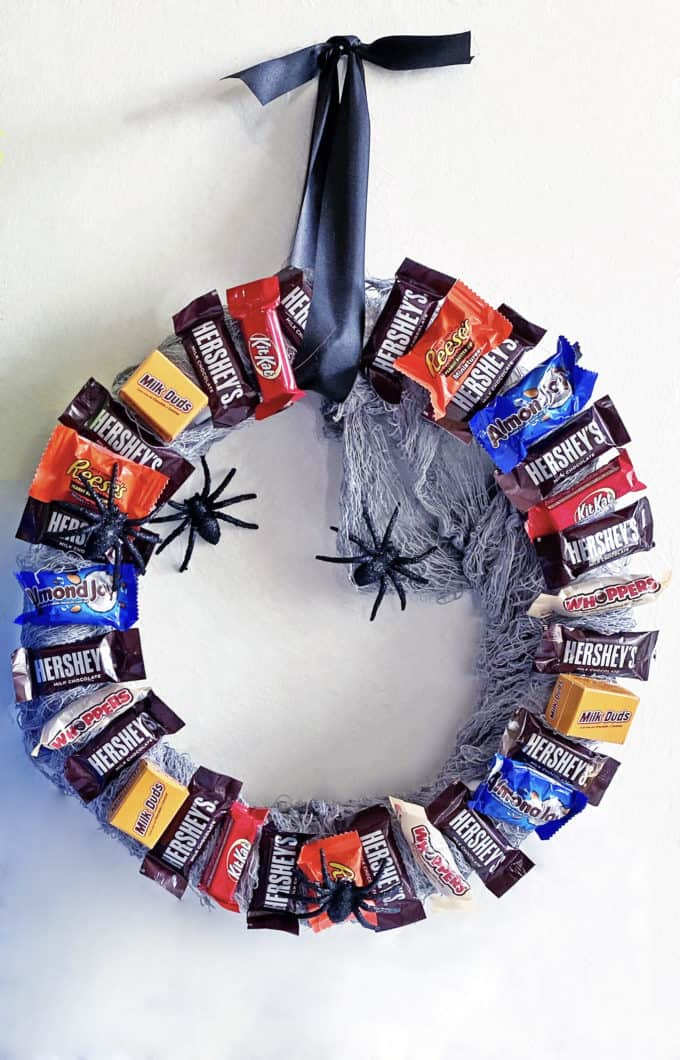 DIY Halloween Candy Wreath