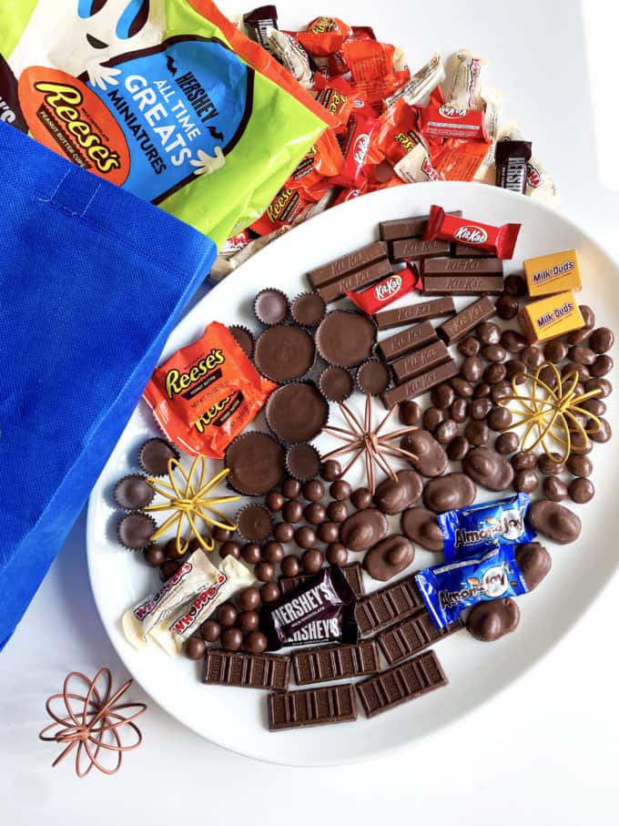 DIY Halloween Candy Wreath Ingredients