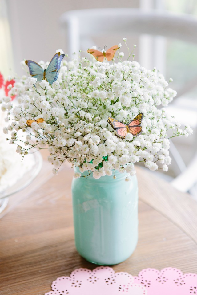 21 Fresh Cut Spring Flower Arrangments and Bouquets - A Trendy Blog for Moms - Mom Blogger