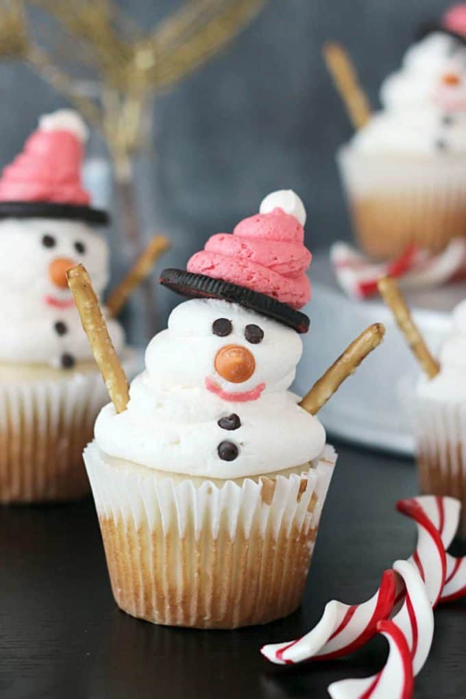 Snowman Cupcakes