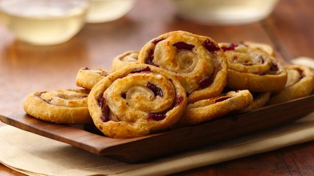 Turkey Cranberry Pinwheels Leftover Turkey Recipe