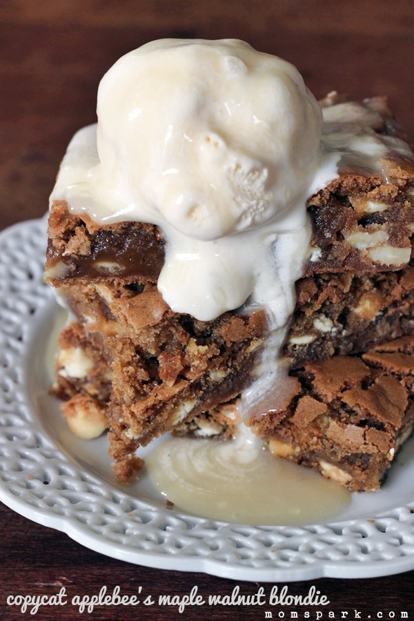 Copycat Applebee's Maple Walnut Blondie Recipe