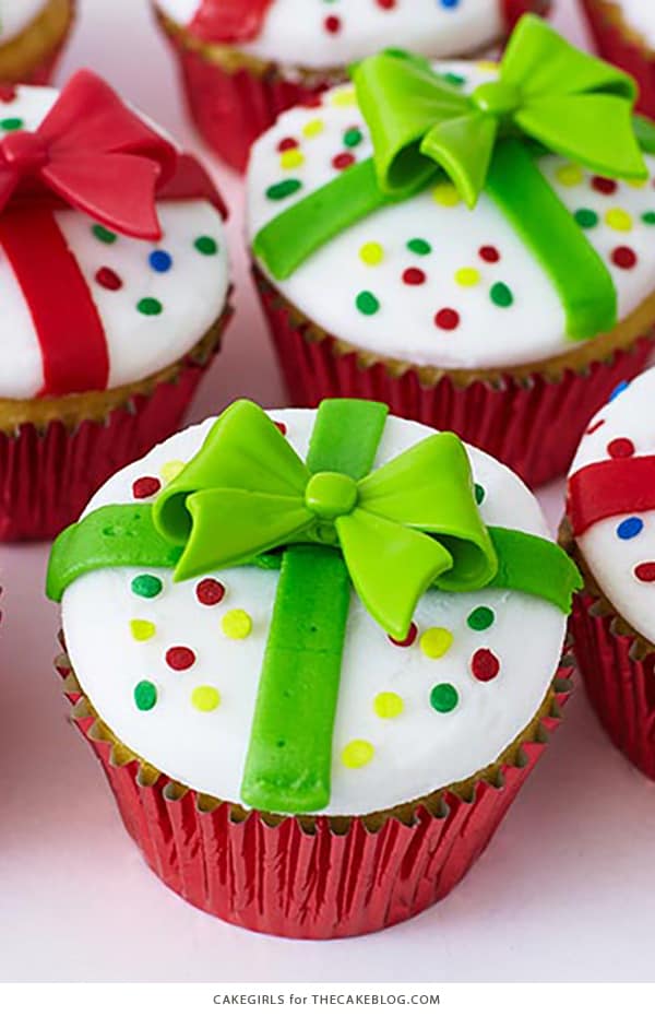 Christmas Present Cupcakes